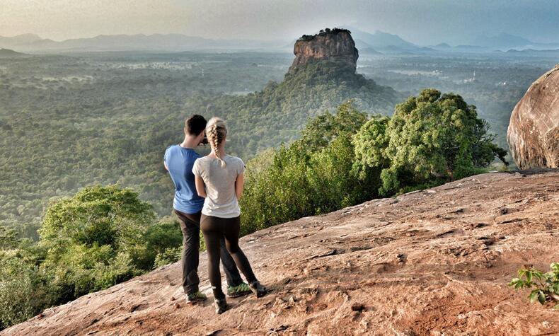 luxusreisen sri lanka insel natur sigiriya lion rock
