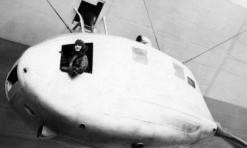 Pionierluftschiff Grace Drummond Graf Zeppelin