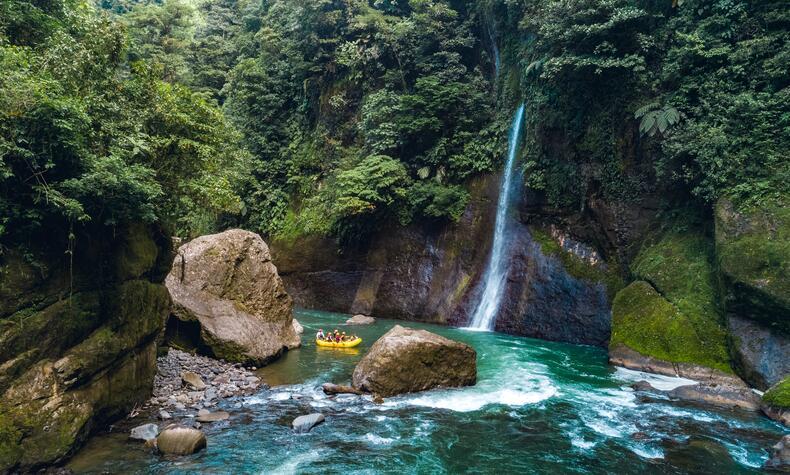 Pacuare Rafting