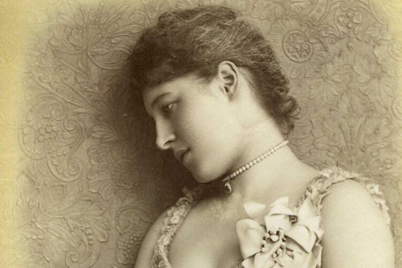 Lillie Langtry war nicht nur eine Schauspielerin, sondern auch eine bekannte britische Suffragetten-Aktivistin. lillie langtry schauspielerin london chelsea cadogan