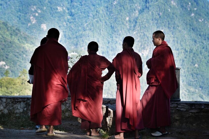 Buddhistische Mönche, die der Drukpa-Kagyu-Tradition des tibetischen Buddhismus angehören.