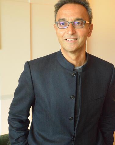 Sonu Shivdasani, Pionier des nachhaltigen Luxustourismus. Sonu Shivdasani. Nachhaltiger Luxus auf den Malediven Soneva