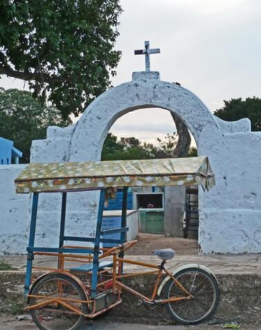 Eingang zum Friedhof von Pomuch, einem abgelegenen Dorf in der Provinz Yucatan. mexiko tag der toten pomuch reise mexiko-todestag-pomuch