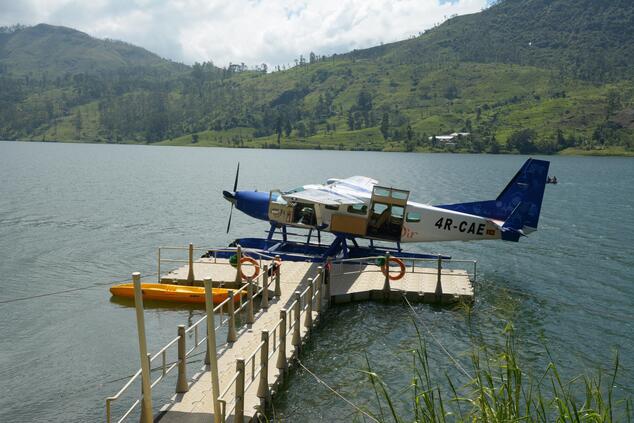 Das Wasserflugzeug ist eines der effizientesten Transportmittel, um den größten Teil der Insel zu entdecken. luxusreisen sri lanka insel schiffsflugzeug castlereagh lake