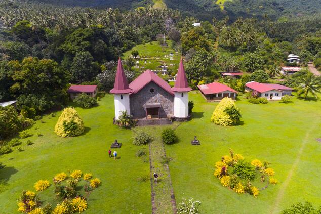 Kirche auf Nuku Hiva, die größte der Marquesas-Inseln. luxuskreuzfahrt Polynesien Marquesas Inseln Aranui