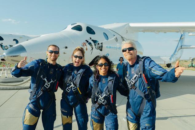 mit Virgin Galactic ins All reisen