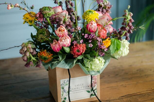 sally hambleton design luxusblumen madrid