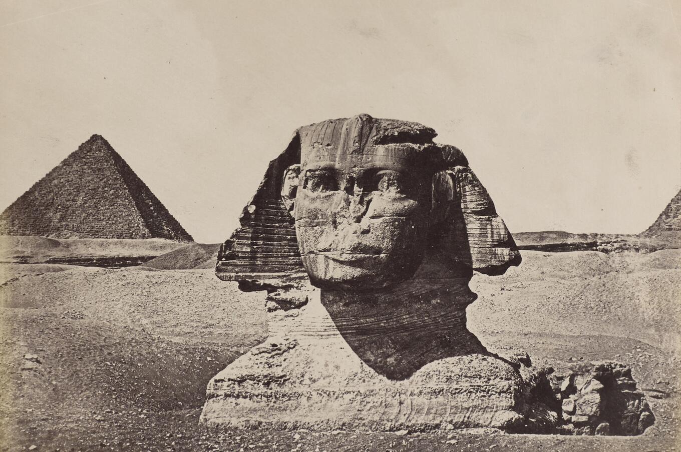 Zu Beginn des 20. Jahrhunderts war Ägypten ein attraktives Ziel für britische Aristokraten, die auf der Suche nach Antiquitäten waren, mit denen sie ihre Villen schmücken konnten. Foto: Getty Museum. sphinx Ägypten.