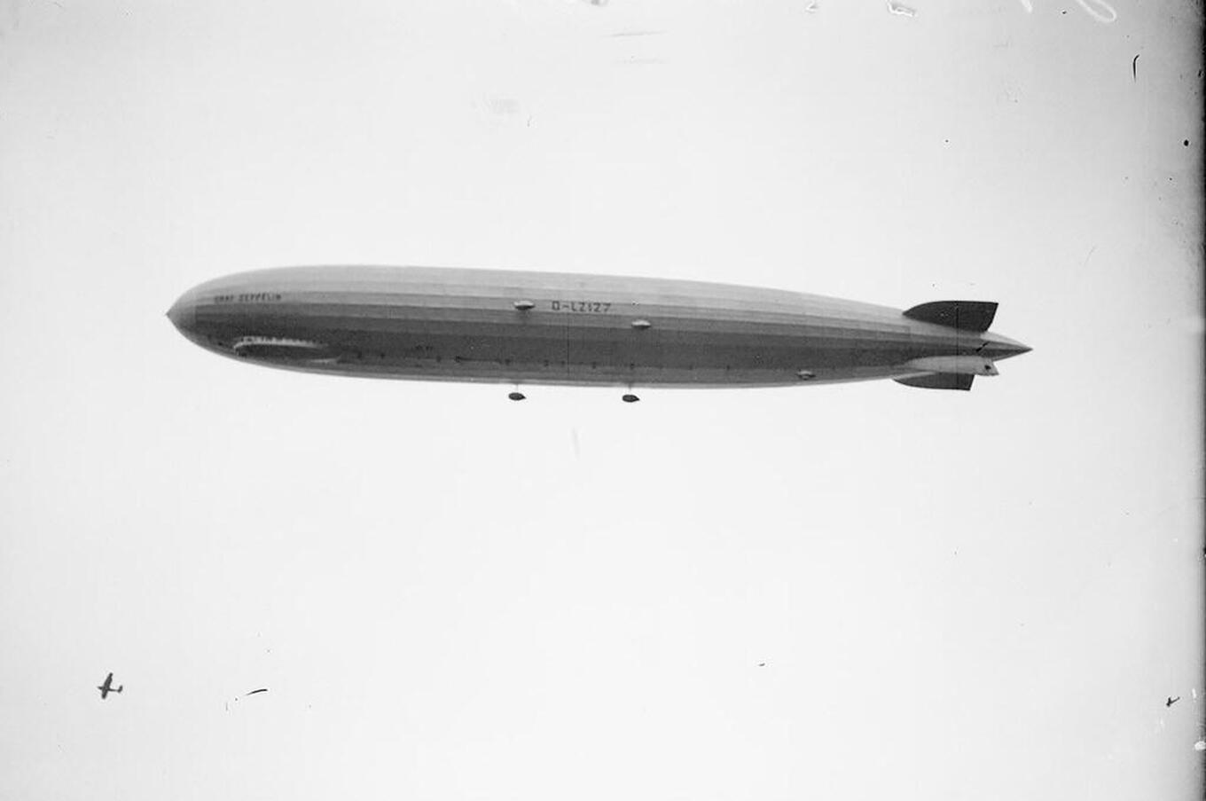 Die Graf Zeppelin war eines der größten Luftschiffe der Welt. Pionierluftschiff Grace Drummond Graf Zeppelin