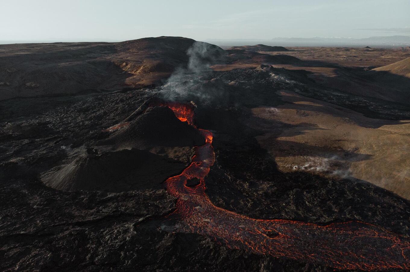 Der Fagradalsfjall ist ein subglazialer Schildvulkan auf der Halbinsel Reykjanes in Island. Foto: Deborah Diem. vulkan Fagradalsfjall Island