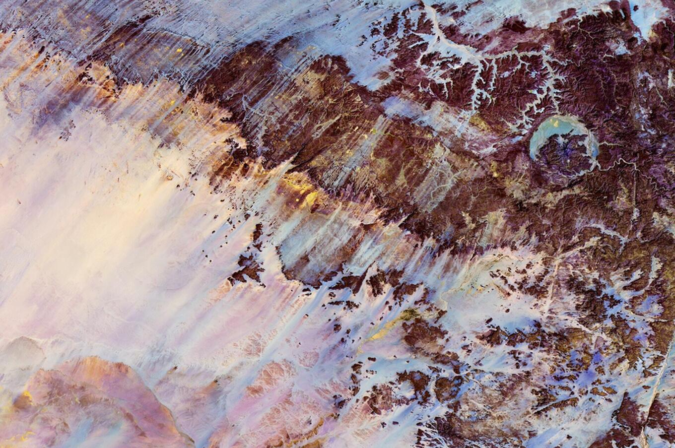 Satellitenansicht des Tschadsees. Foto von USGS für Unsplash.