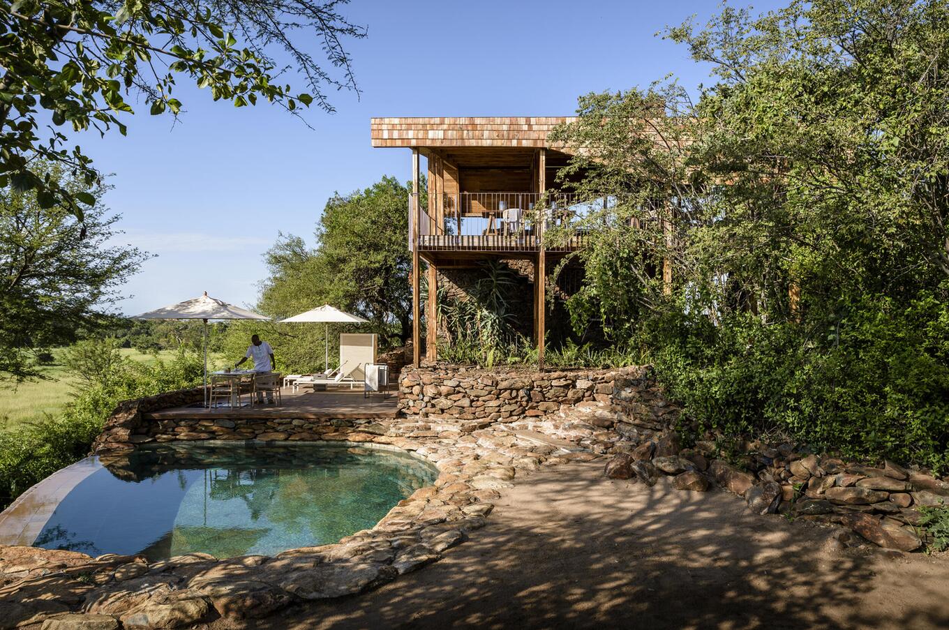Faru Faru Lodge Pool-Safari-Villa