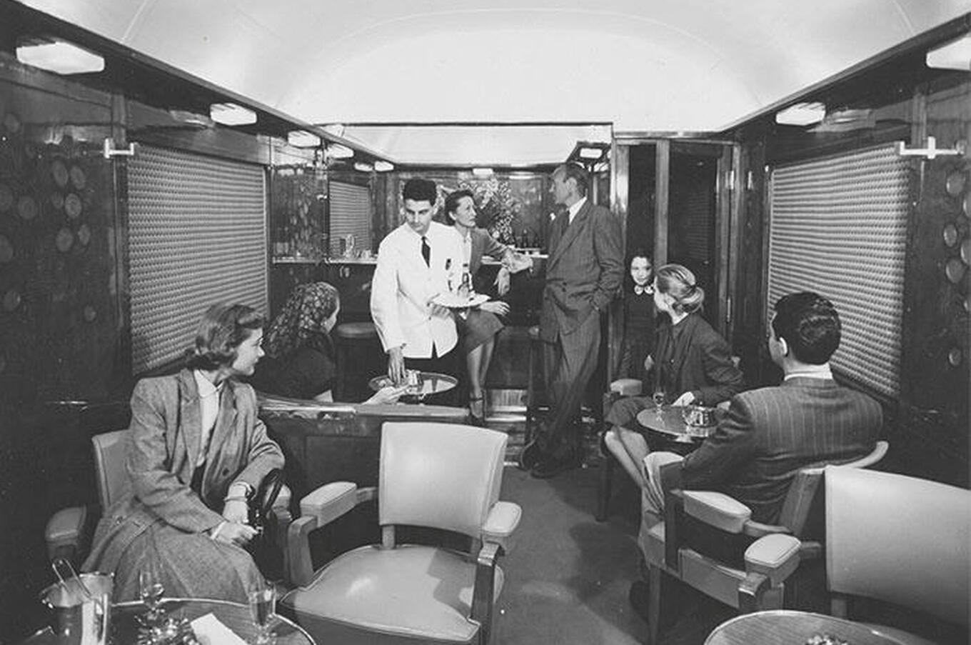 Der Orient-Express war ein Ort der Begegnung. Alles begann und endete in seinem Barwagen. Orient Express.